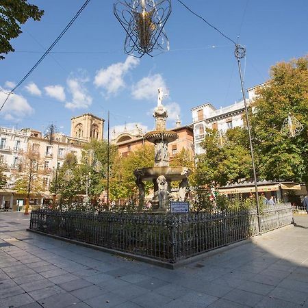 Terrazas De La Catedral Atico Wifi Apartment Гранада Екстериор снимка
