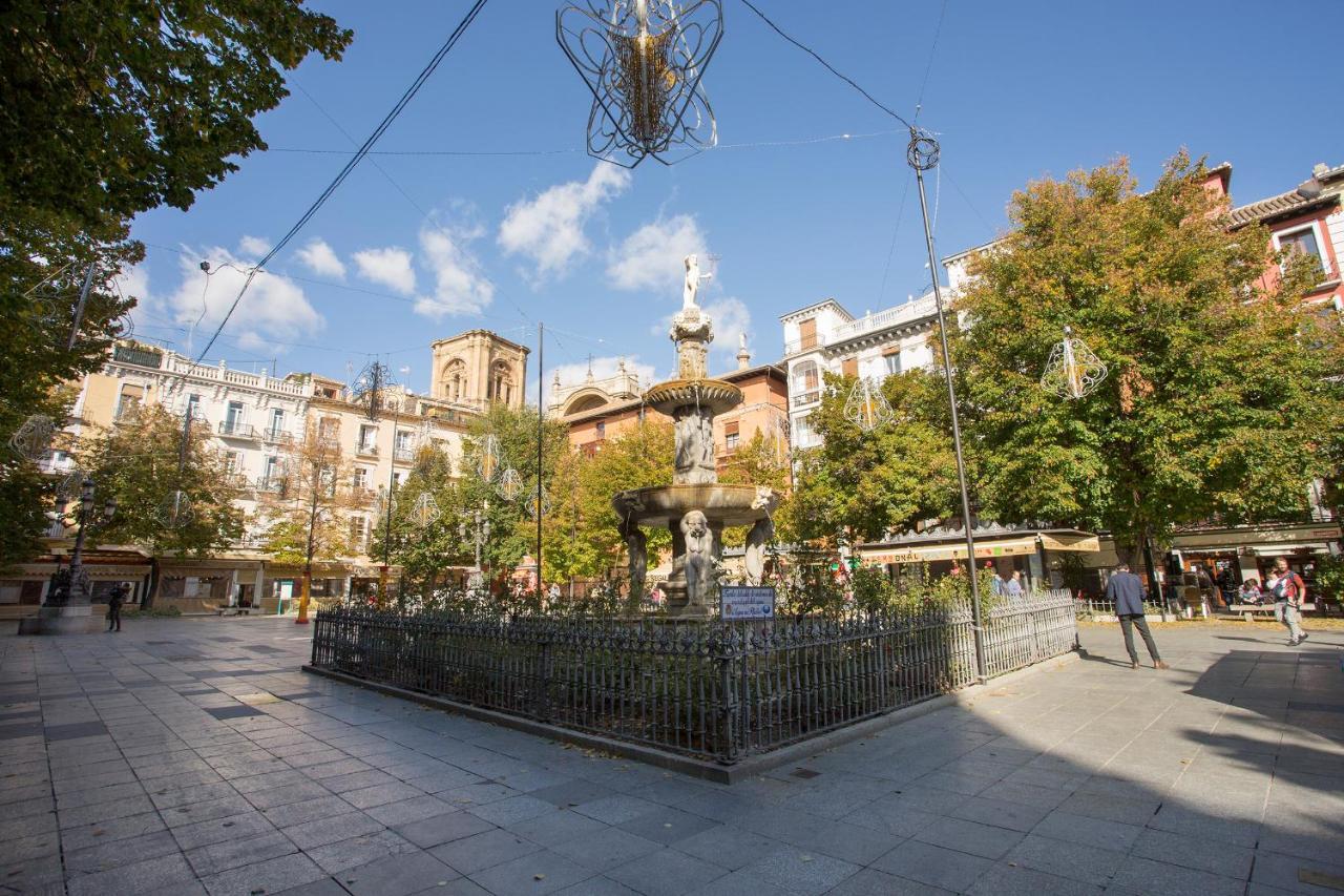 Terrazas De La Catedral Atico Wifi Apartment Гранада Екстериор снимка